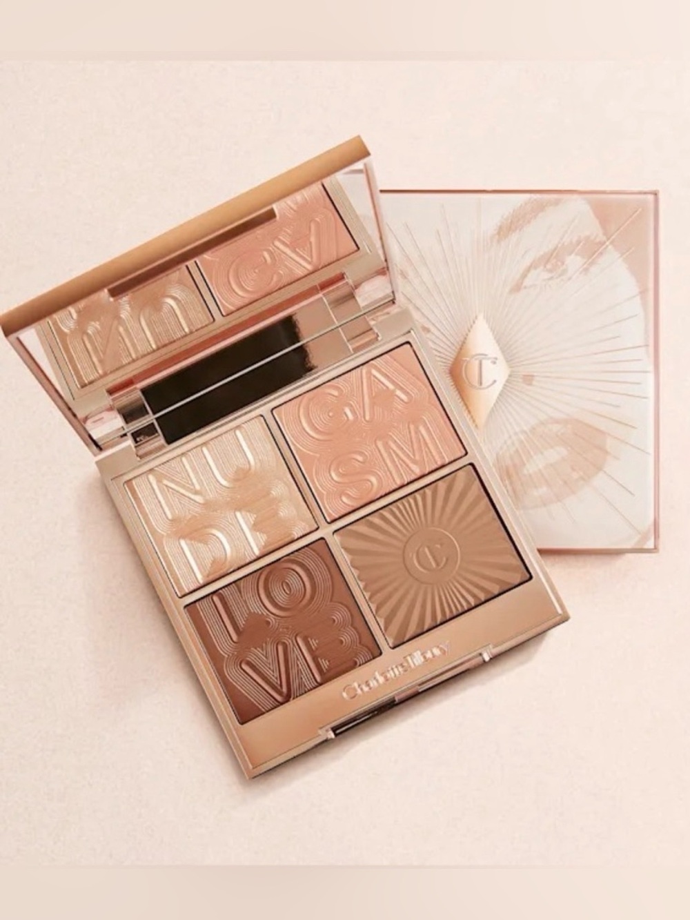 Charlotte Tilbury Face Palette - Nud€g@sm (BNIB)